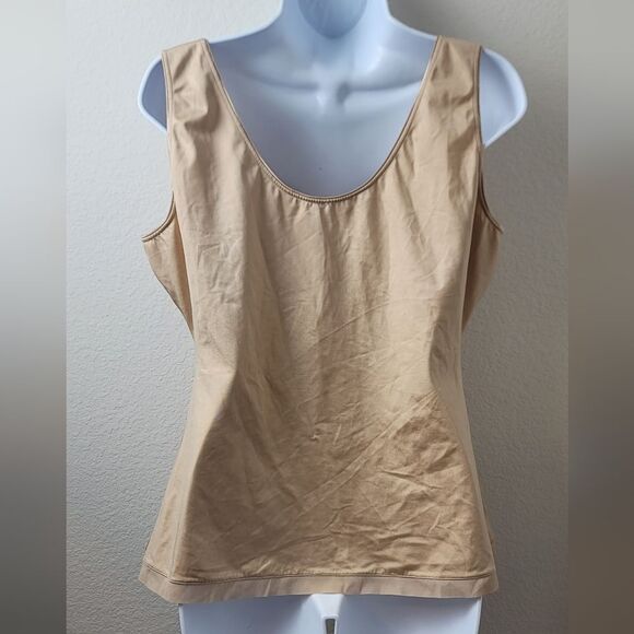 SPANX Simplicity Nude Shapewear - Picture 5 of 8